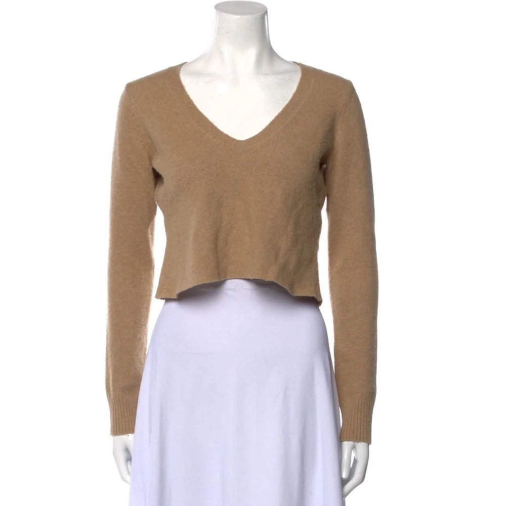 Reformation Knit Long Sleeve V-Neck Cropped Top in Tan One Size - Picture 7 of 9
